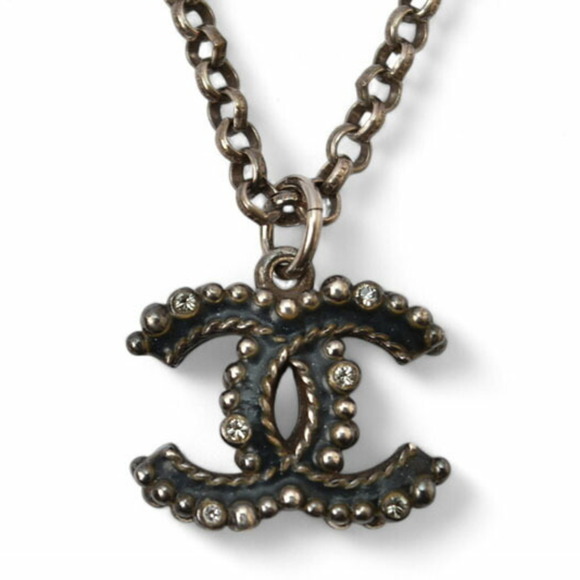 CHANEL Gold Necklace